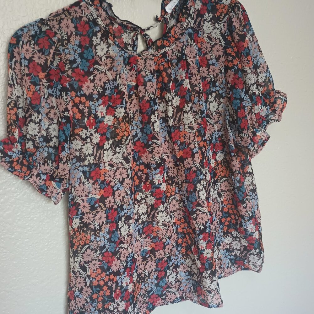 Floral sheer blouse